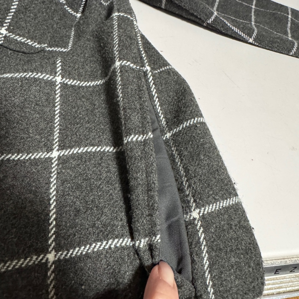 Gray Windowpane Utility Shacket Jacket - Picture 4 of 8